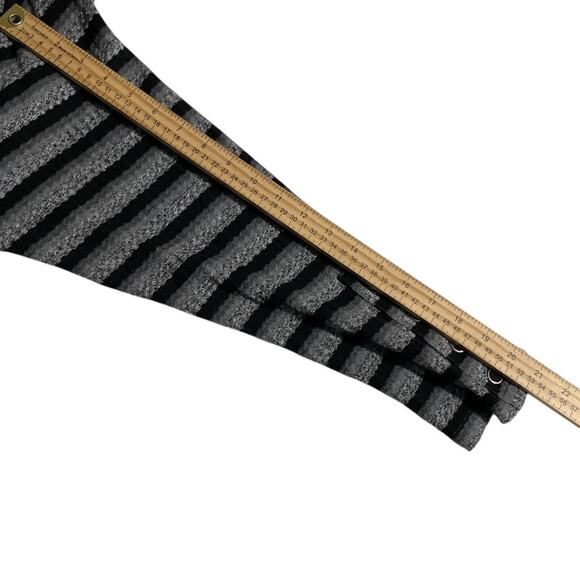 Lane Bryant Womens Sweater Plus Size 22/24 V Neck Striped Long Sleeve Gray Black - Picture 12 of 12